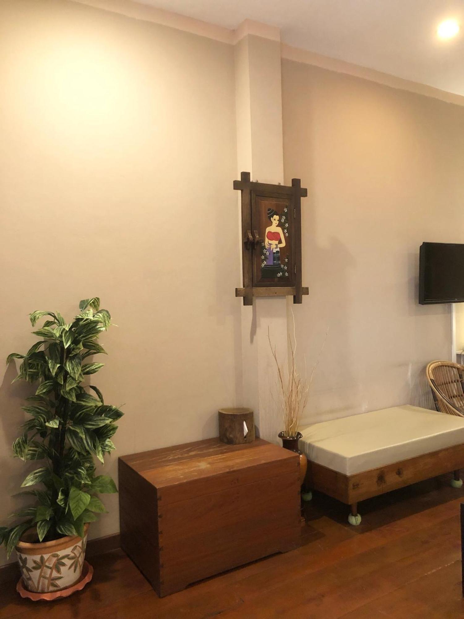 Thongran'S House Otel Chiang Mai Dış mekan fotoğraf