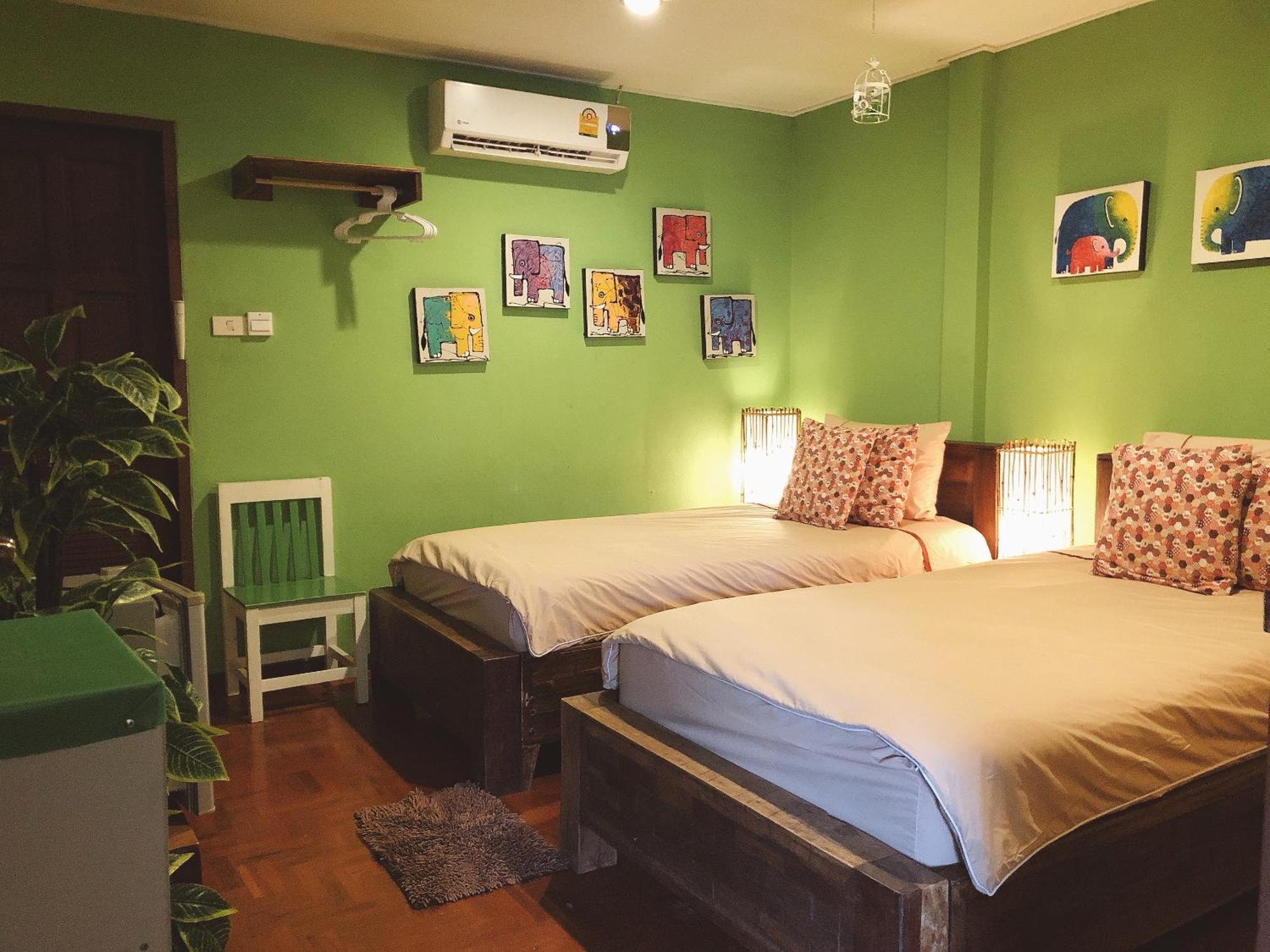 Thongran'S House Otel Chiang Mai Dış mekan fotoğraf