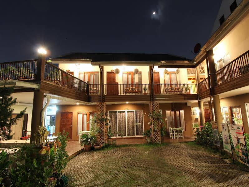 Thongran'S House Otel Chiang Mai Dış mekan fotoğraf